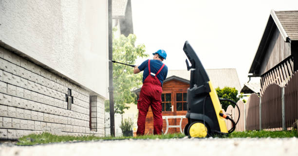 Best Roof Washing  in Newton, KS